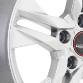 Диски Remain 6.5\R16 5*114.3 ET50 d66.1 Сильвер S Диски Remain 6.5\R16 5*114.3 ET50 d66.1 Сильвер S
